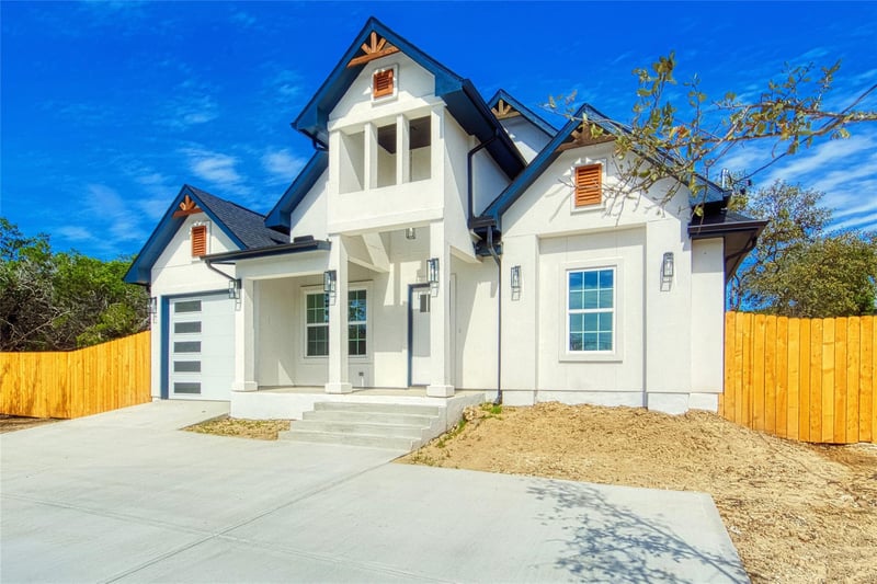 1103 Martingale TRL, Spring Branch, TX 78070
