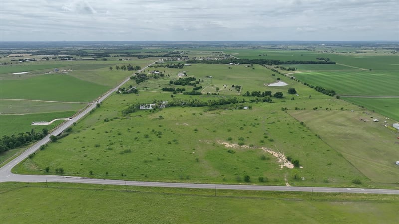 253 Fm 1331, Thorndale, TX 76577