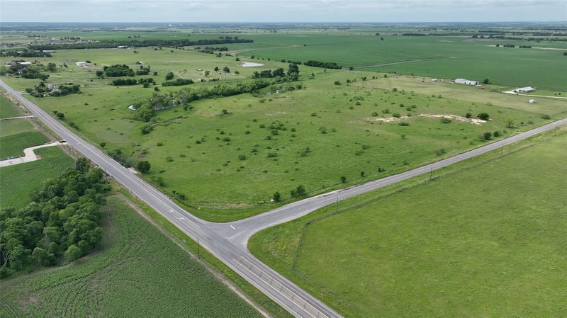 253 Fm 1331, Thorndale, TX 76577