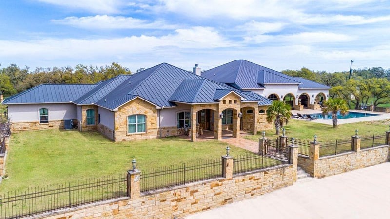 761 Allison LN, San Marcos, TX 78666