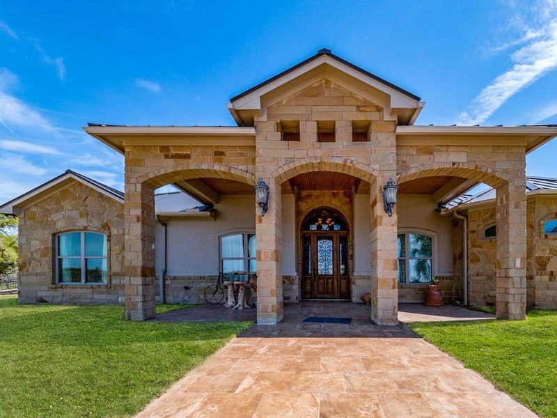 761 Allison LN, San Marcos, TX 78666