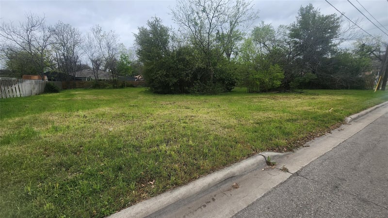 1210 Myrtle ST, Georgetown, TX 78626