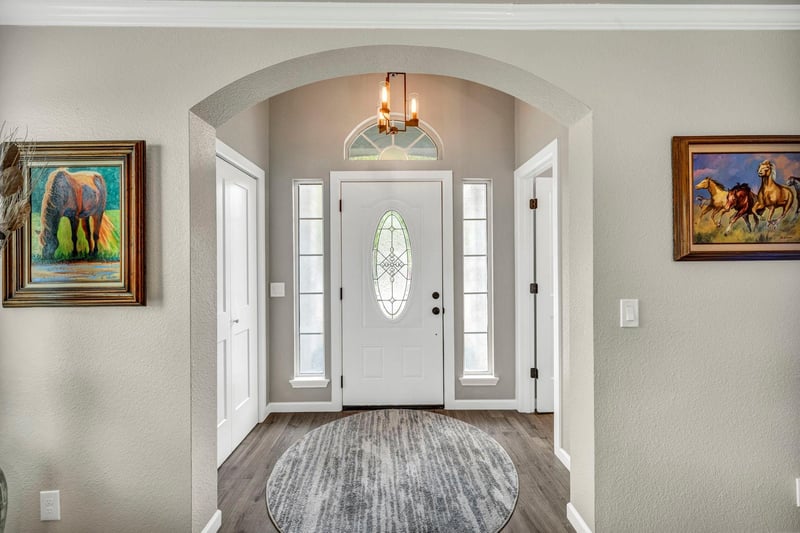 807 Eaglecreek DR, Leander, TX 78641