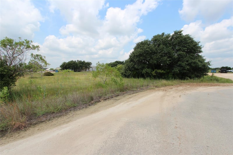 129 Bevers RD, Liberty Hill, TX 78642