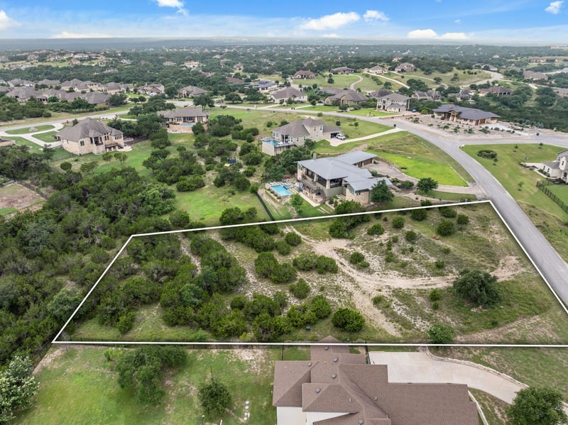 974 Bluff Woods DR, Driftwood, TX 78619