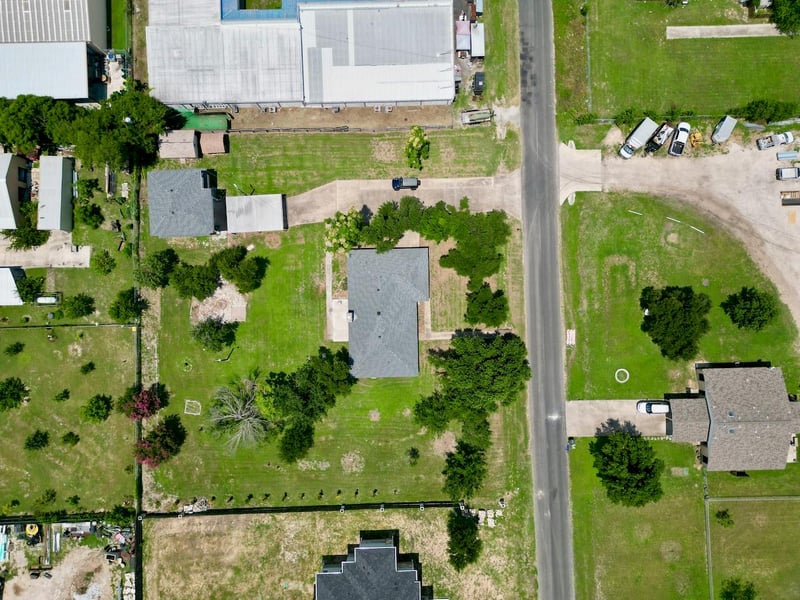 15600 Spring Hill LN, Pflugerville, TX 78660