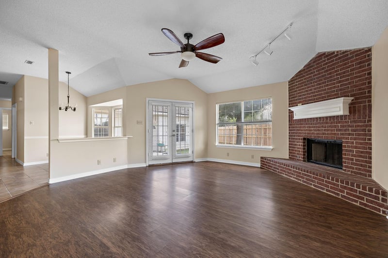 1815 Rusty Nail Loop, Round Rock, TX 78681
