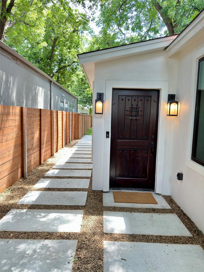 2519 4th ST #1, Austin, TX 78702