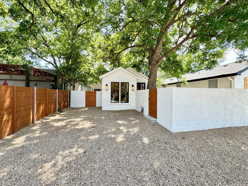 2519 4th ST #1, Austin, TX 78702