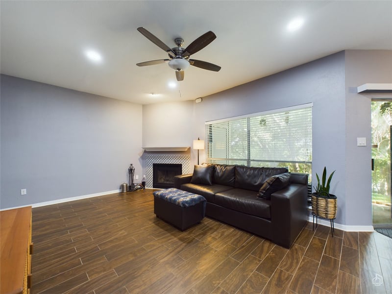 2450 Wickersham LN #501, Austin, TX 78741