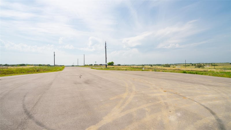 1350 Ferguson Loop, Dale, TX 78616
