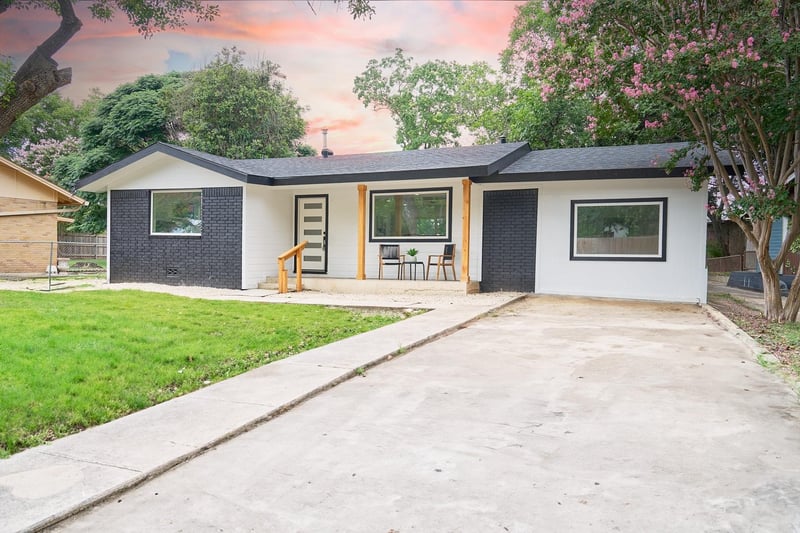 443 Lockener Ave, New Braunfels, TX 78130