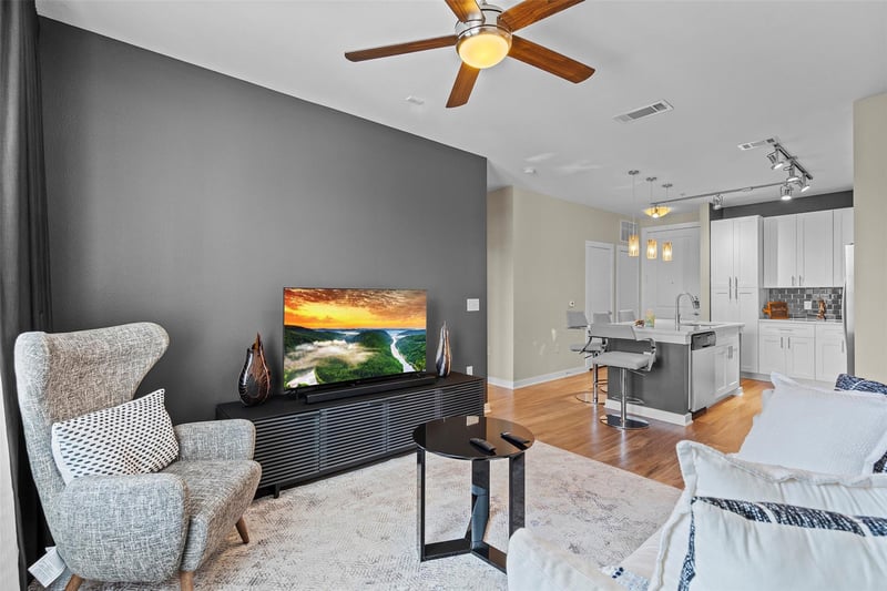 1900 Barton Springs RD #5027, Austin, TX 78704