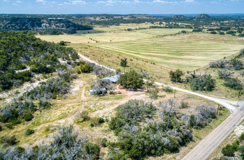 51 Ds RD, Fredericksburg, TX 78624