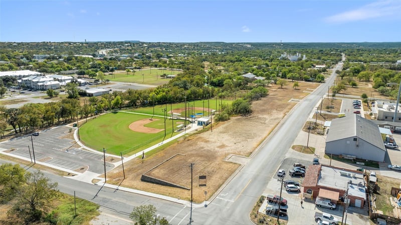 711 Ave N ST, Marble Falls, TX 78654