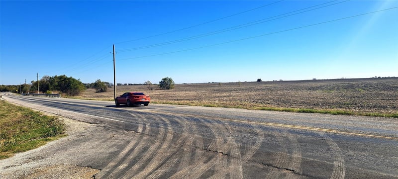 300 S Granger CTR #FM972, Granger, TX 76530
