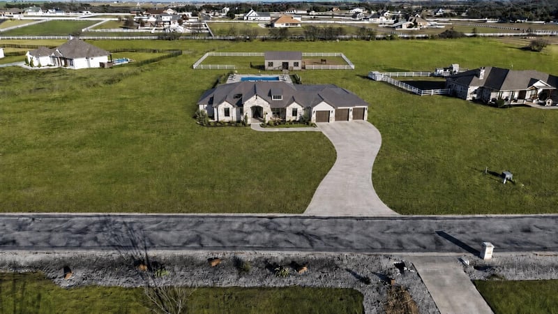 100 Twin Creekview LN, Georgetown, TX 78626