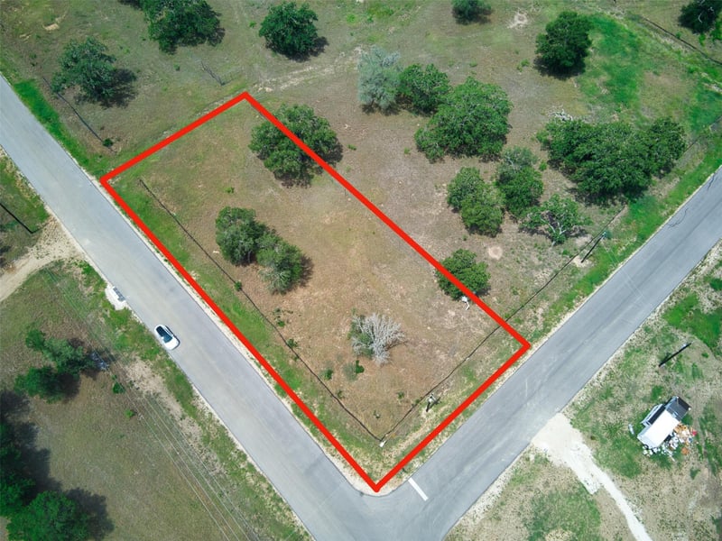 101 Ferguson Loop, Dale, TX 78616