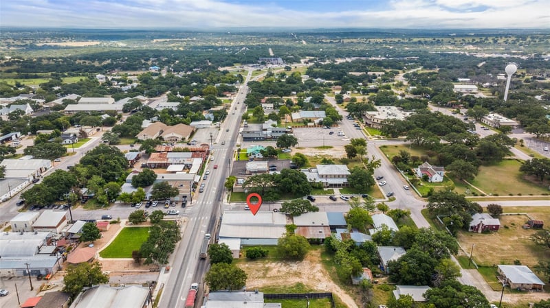 112 Main ST, Johnson City, TX 78636