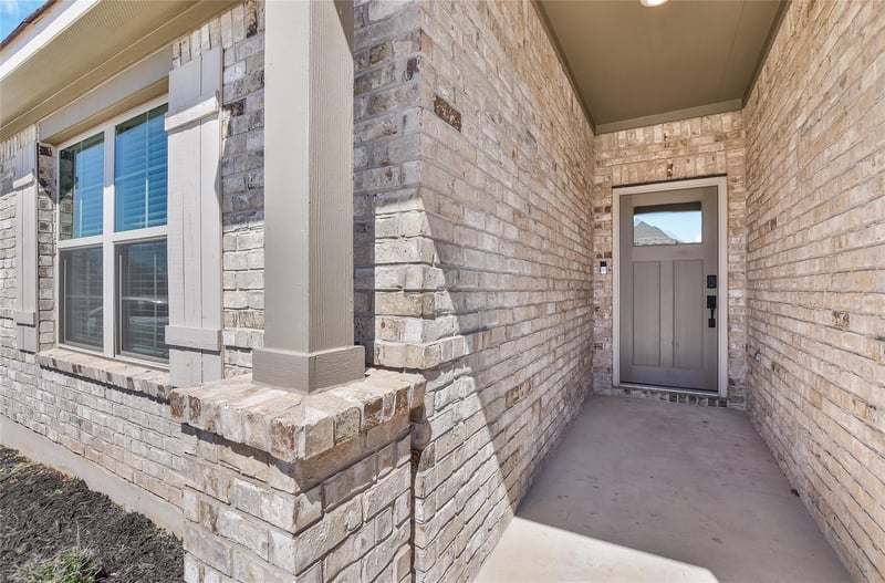 132 Periwinkle LN, Bastrop, TX 78602