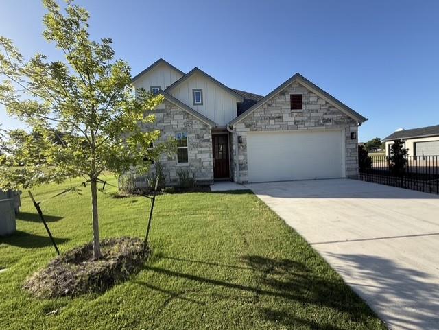 107 Preston TRL, Meadowlakes, TX 78654