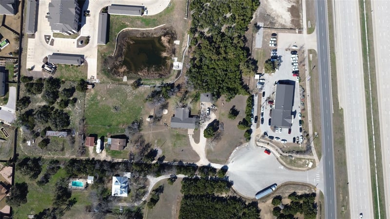 561 Woodview DR, Leander, TX 78641