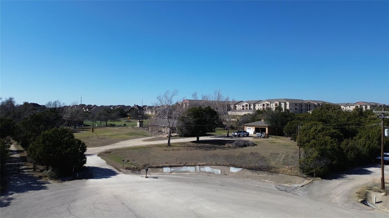 561 Woodview DR, Leander, TX 78641