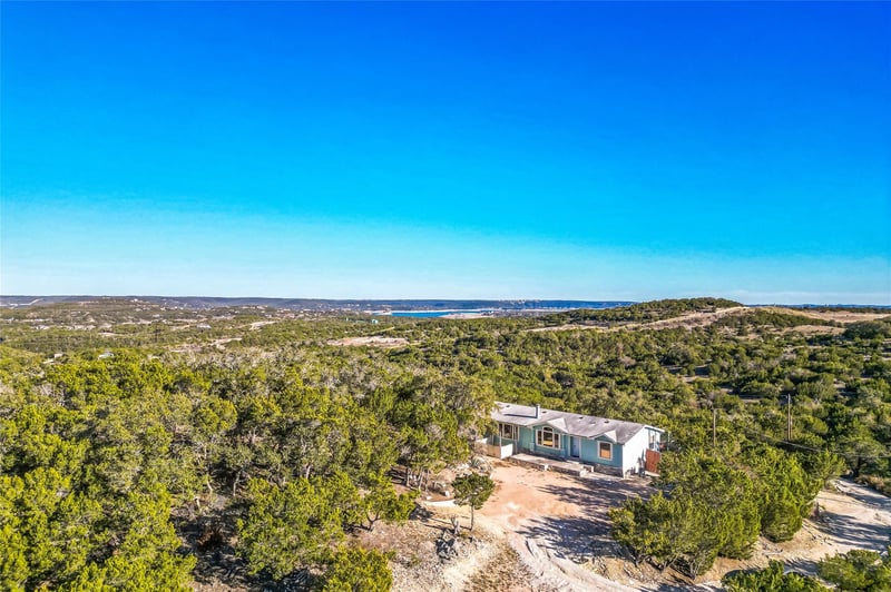 6000 La Paloma LN, Lago Vista, TX 78645