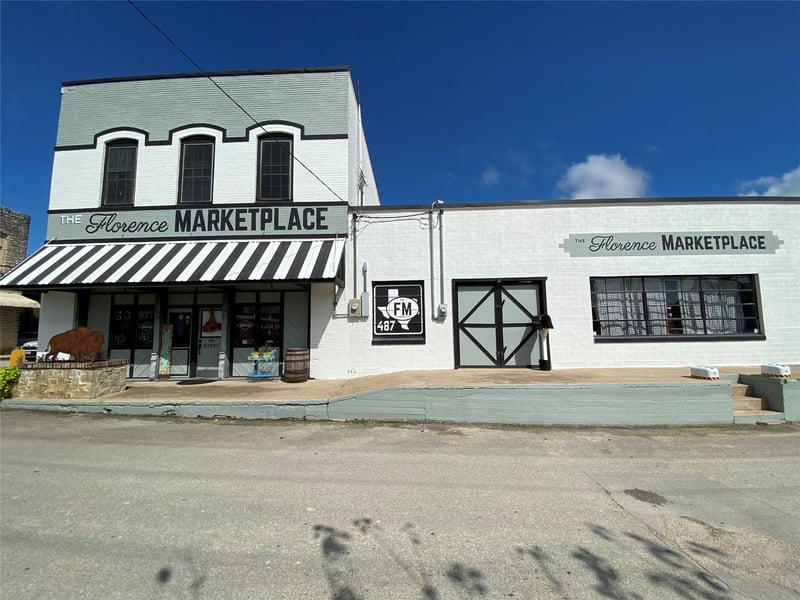 101 Story Ave, Florence, TX 76527