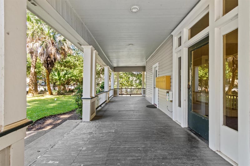 527 San Antonio ST, San Marcos, TX 78666