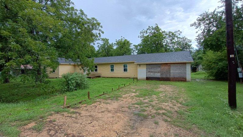 112 Ila ST, Elgin, TX 78621