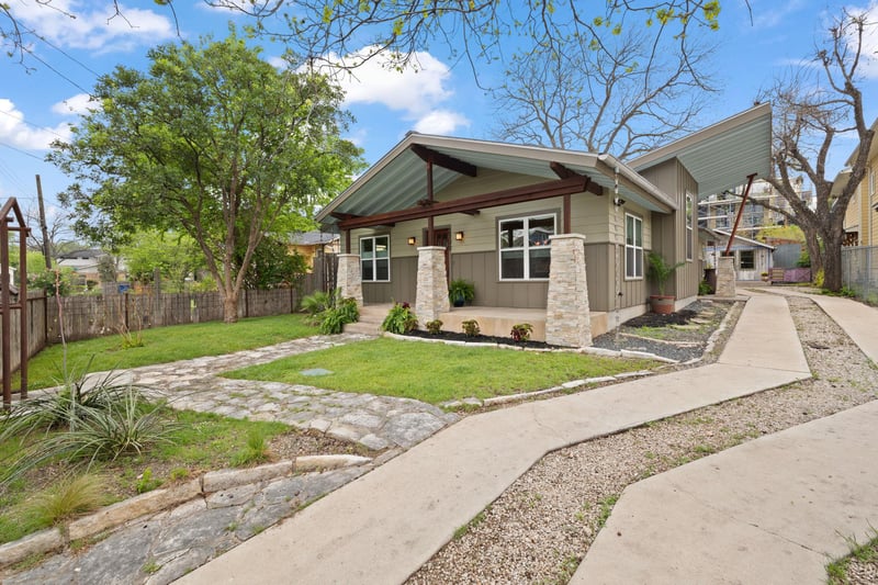 2300 3rd ST, Austin, TX 78704