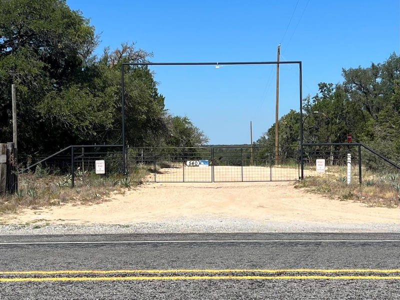 540 State Hwy 16 Hw, Goldthwaite, TX 76844