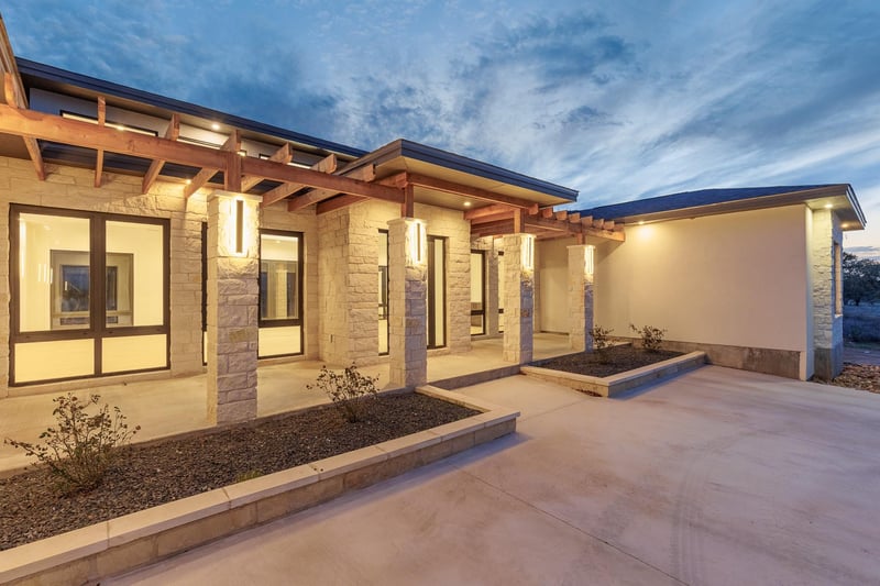6425 Ranch Road 962, Round Mountain, TX 78663