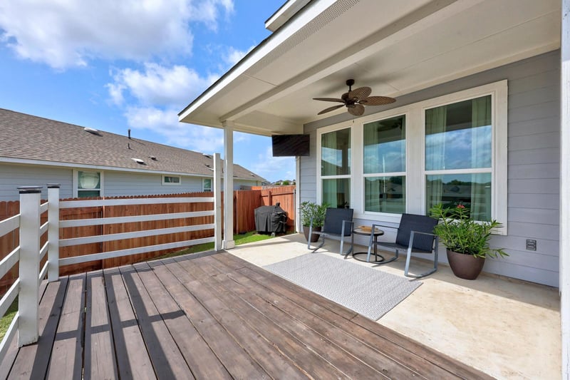 116 Oakstone DR, Georgetown, TX 78628