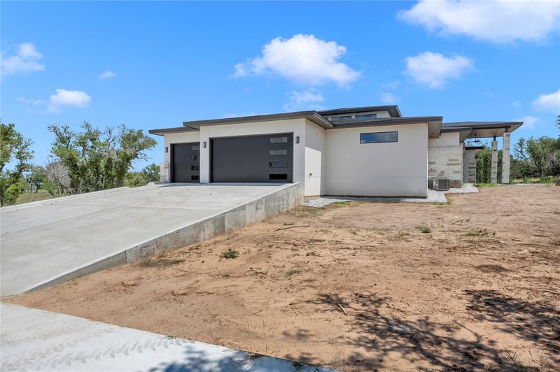 6507 Ranch Rd 962 W, Round Mountain, TX 78663