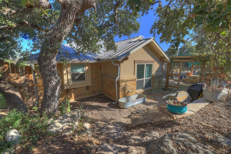 1802 Cattail DR, Canyon Lake, TX 78133