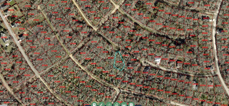 237 Mokulua LN, Bastrop, TX 78602