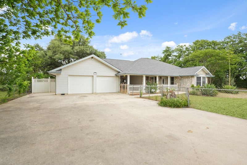 6625 E Post RD, Kyle, TX 78640