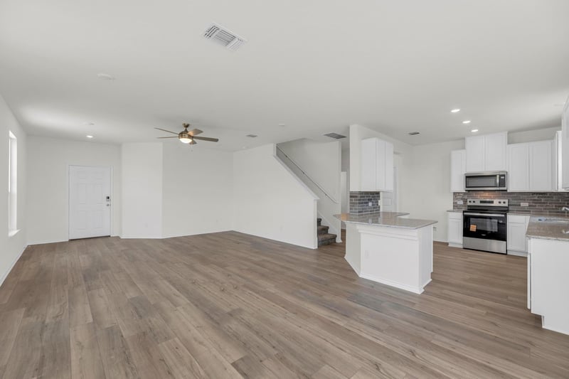 200 Lucky Texan RD, Jarrell, TX 76537