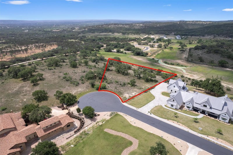 1117 Saddlebrook CYN, Spicewood, TX 78669