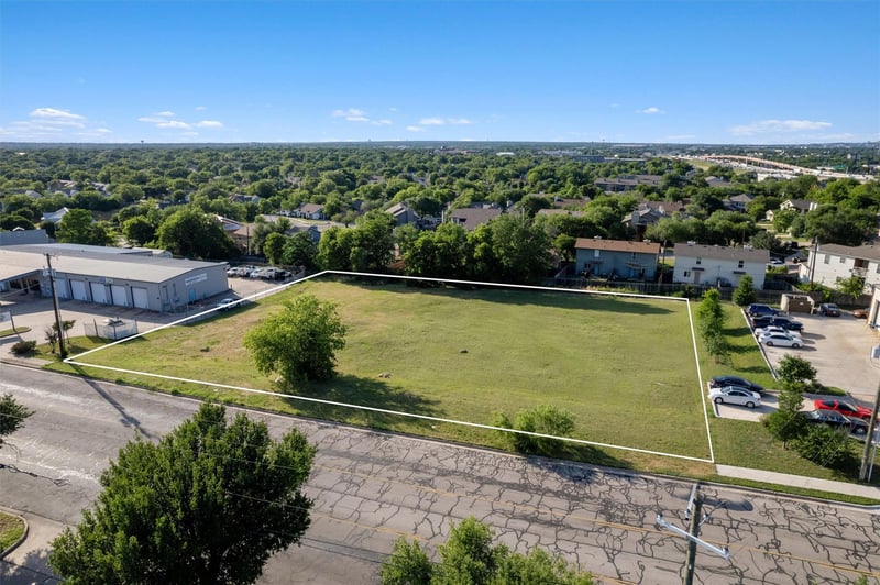 330 Old West DR, Round Rock, TX 78681