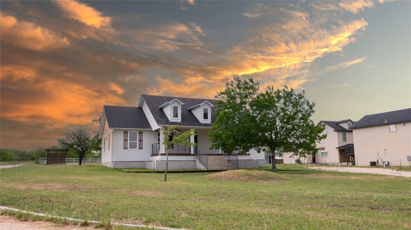 1178 Black Ankle RD, Lockhart, TX 78644