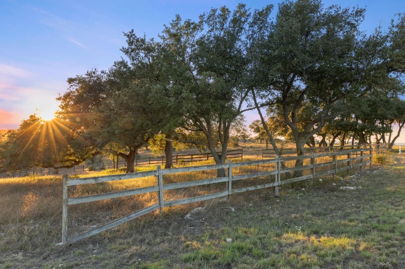 18700 Madrone Ranch Trl, Austin, TX 78738