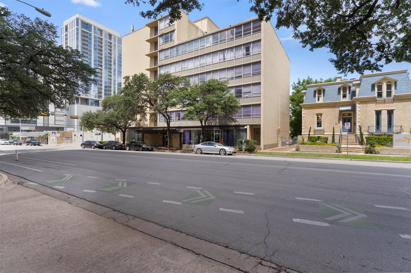 1800 Lavaca ST #A108, Austin, TX 78701