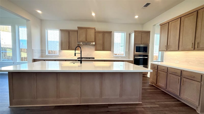 1432 Jolie Rose BND, Leander, TX 78641
