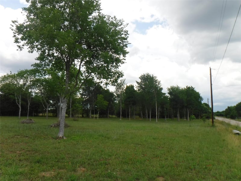 104 Riverside DR, Bastrop, TX 78602