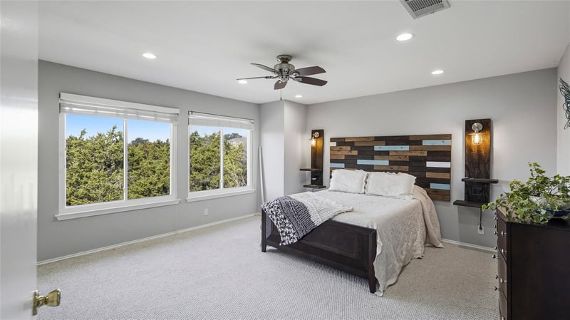 3744 Top Rock LN, Round Rock, TX 78681