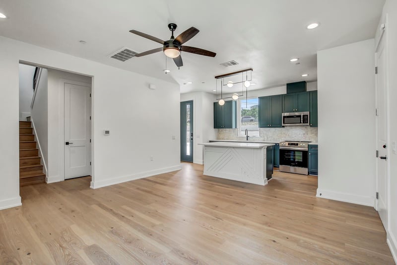 4127 12th ST #5, Austin, TX 78721