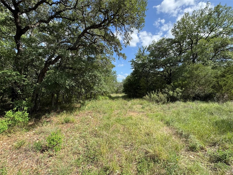 211 Hunters Glen DR, San Marcos, TX 78666